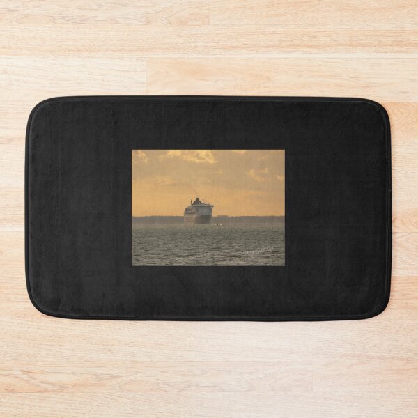 Item preview, Queen Mary 2        designed and sold by RMSTitanicShop.
