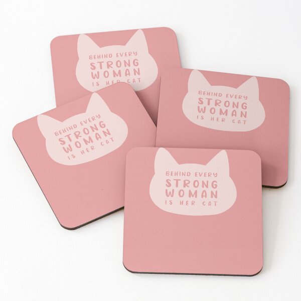 Artikelvorschau, Behind Every Strong Woman Is Her Cat entworfen und verkauft von ArteSilenziosa.