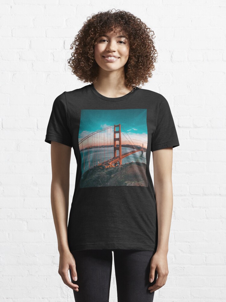 Golden Gate Bridge T Shirt For Sale By Limitlezz Redbubble San Francisco T Shirts 