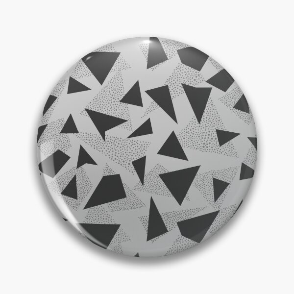 Artikelvorschau, Gray Twisted Triangles entworfen und verkauft von Carolina Diaz.