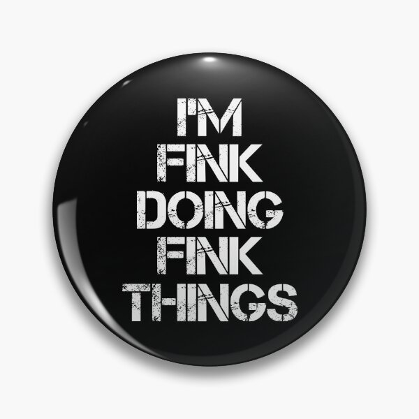 Artikelvorschau, Fink Name T Shirt - Ich bin Fink Doing Fink Things Name Geschenkartikel Tee entworfen und verkauft von chezeva.