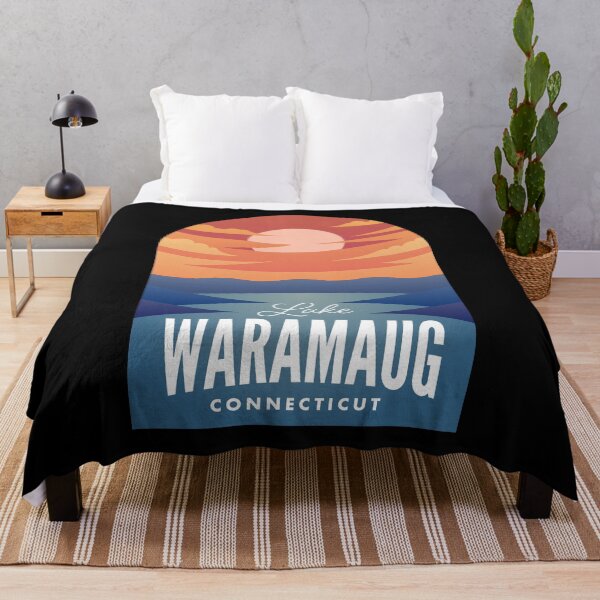 Artikelvorschau, Lake Waramaug CT Retro Sunset entworfen und verkauft von HalpinDesign.