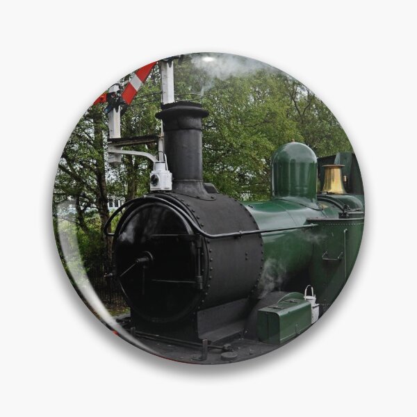 Artikelvorschau, Dampflok von Great Western kommt am Bahnhof an entworfen und verkauft von Random Railways.