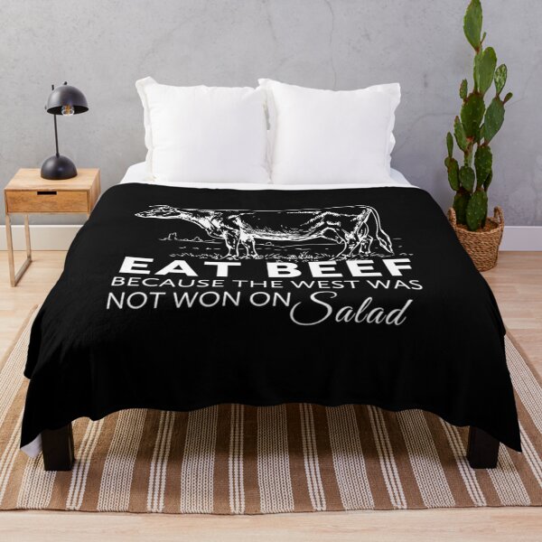 eat beef Throw Blanket