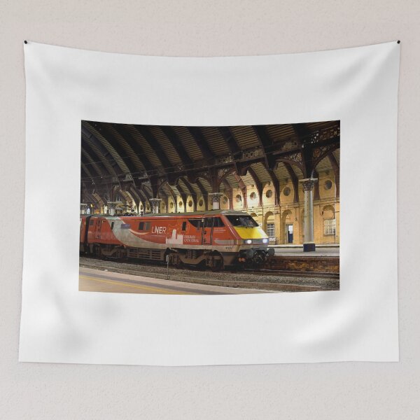Item preview, LNER Class 91 loco 91114 in York Station designed and sold by Random Railways.