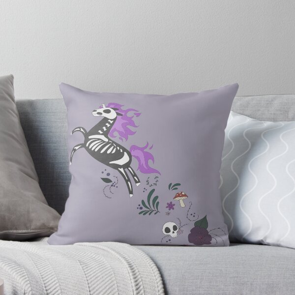 Aperçu de l'œuvre Licorne morte-vivante avec des fleurs créée et vendue par GreyTheGoose.