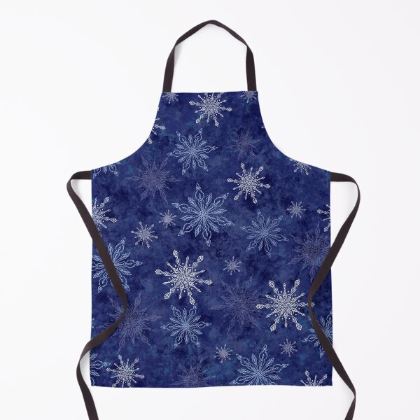 Item preview, Patrón de Navidad - Diseño de copos de nieve degradado azul clásico designed and sold by Eclectry.
