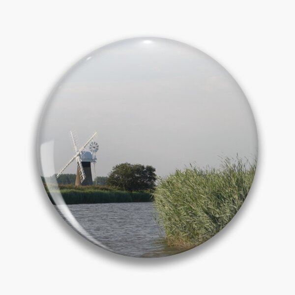 Artikelvorschau, Reedy River und Windmühle - Norfolk Broads, Großbritannien entworfen und verkauft von thelemmingface.