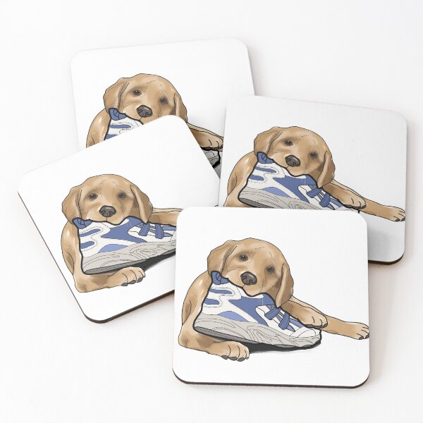 Artikelvorschau, Labrador kaut einen Schuh entworfen und verkauft von YellowPupCo.