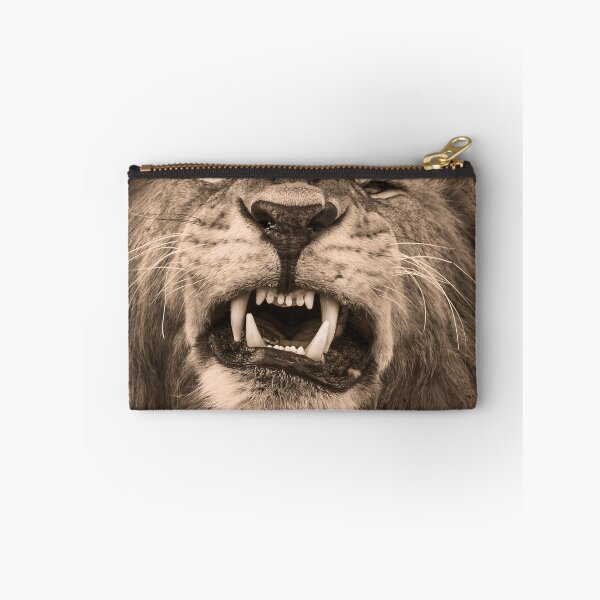 Item preview, Looming lion designed and sold by Ingo Gerlach.