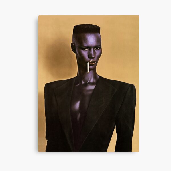 Artikel-Vorschau von Grace Jones ist eine außergewöhnliche Sängerin!, designt und verkauft von watertigerleo.