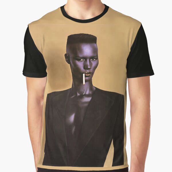 Artikel-Vorschau von Grace Jones ist eine außergewöhnliche Sängerin!, designt und verkauft von watertigerleo.