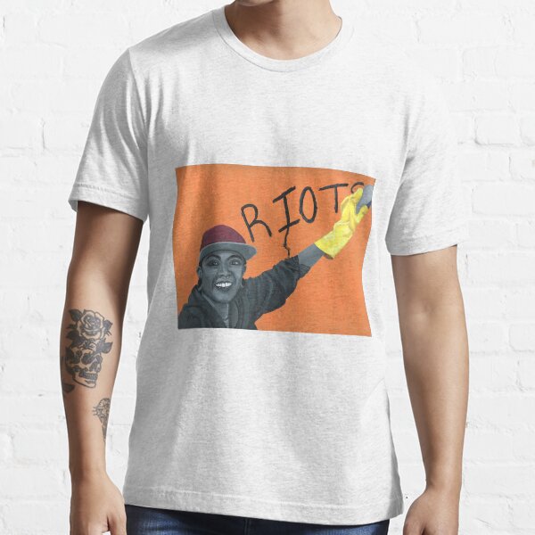 Essential T-Shirt