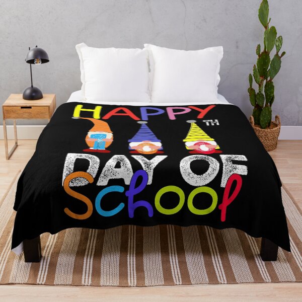 Artikelvorschau, 100 Days of School Lustiges Kindergeschenk Back to Shcool 100 Days with Gnomies Feier zum 100. Schultag, Girls 100 Days Of School entworfen und verkauft von ilias13.