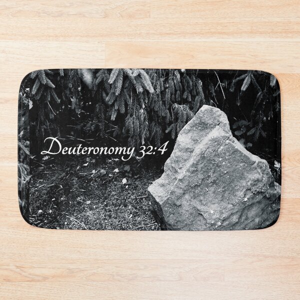 Artikelvorschau, Large Rock and Evergreens Scripture Deuteronomium 32:4 entworfen und verkauft von JariHawk.