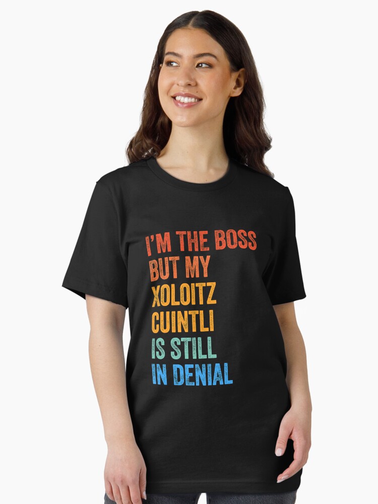 Imagen 2 de 7, Camiseta esencial con la obra Soy el jefe Xoloitzcuintli todavía en negación, diseñada y vendida por Guarddogdrive.