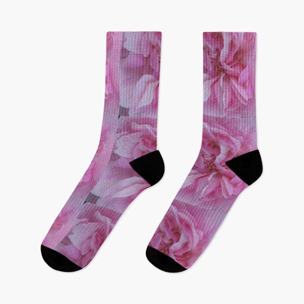 Artikelvorschau, Weiche rosa strukturierte Rose entworfen und verkauft von Honey Myrtle Studio.