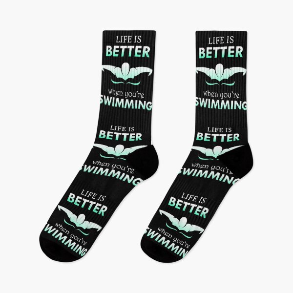 Aperçu de l'œuvre Cadeau de nageur drôle de natation créée et vendue par TastefulTees.