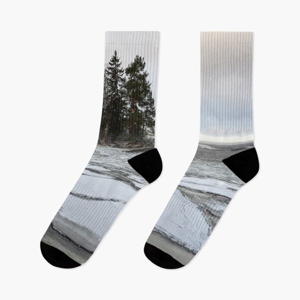 Aperçu de l'œuvre Les plaques de glace et la forêt créée et vendue par Jouko Lehto Photography.