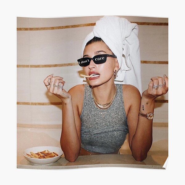 Hailey Bieber Poster
