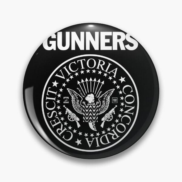 Artikelvorschau, Hey Ho Let's Go Gunners White Logo Essential entworfen und verkauft von JeannetteEver.