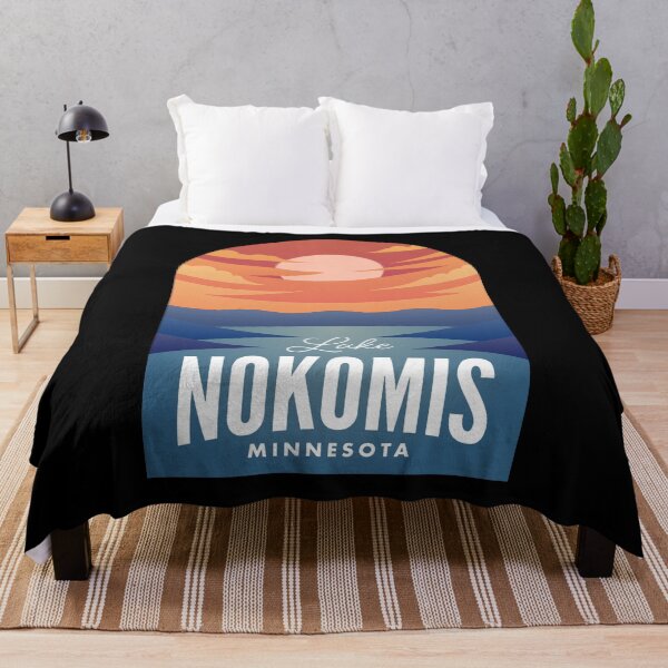Aperçu de l'œuvre Lake Nokomis MN Retro Sunset créée et vendue par HalpinDesign.