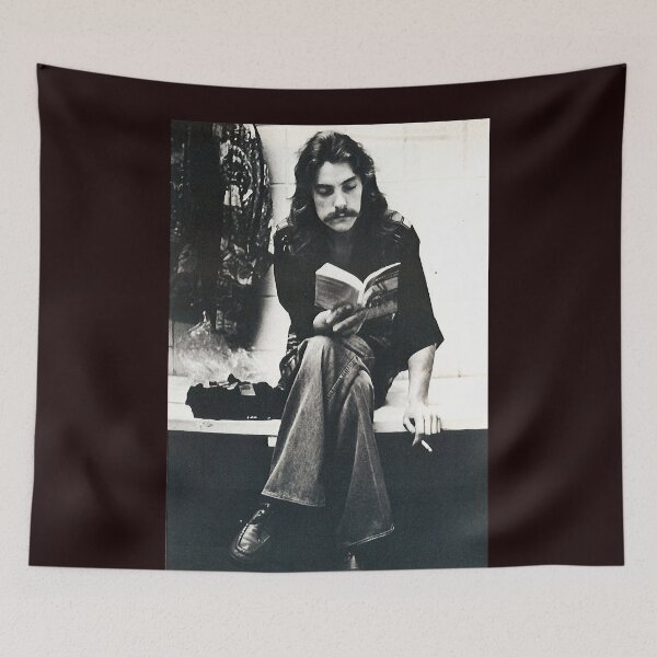 Item preview, livres histoire fumée T-shirt classique designed and sold by Alanmith.