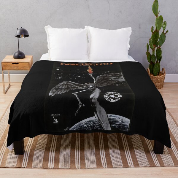 Artikelvorschau, Kunst - Space Rock Essential T-Shirt.png entworfen und verkauft von JamieKethe.