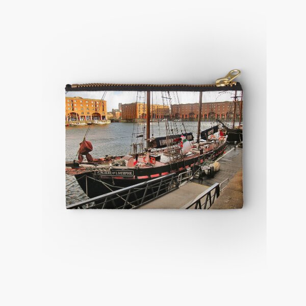 Artikelvorschau, The Albert Dock area of Liverpool. UK. entworfen und verkauft von ronsaunders47.