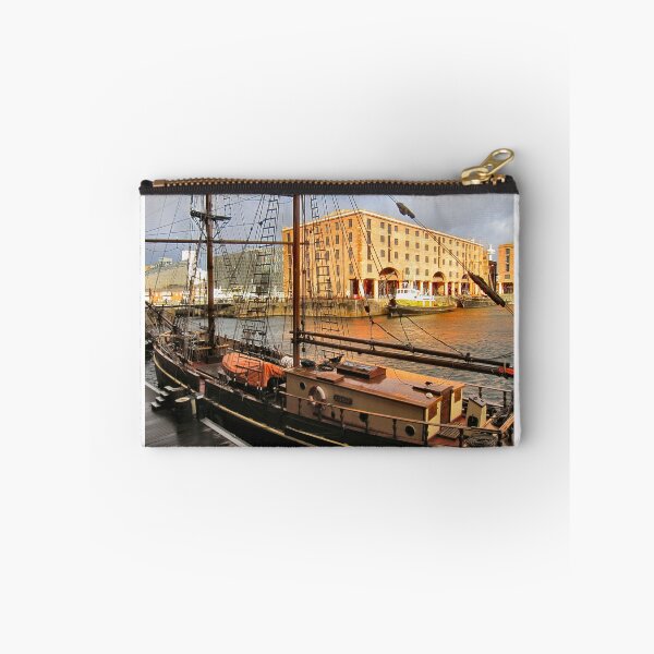 Artikelvorschau, Liverpool Albert Dock. UK. entworfen und verkauft von ronsaunders47.