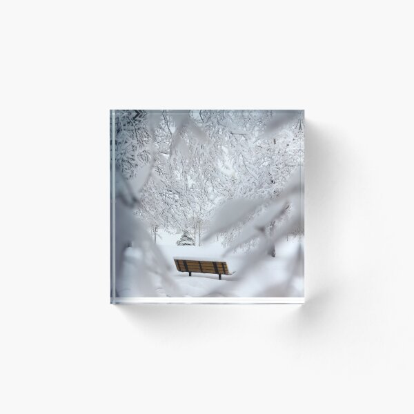 Item preview, Banco de nieve designed and sold by Cursed-Creative.