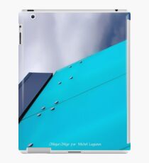 Oblique requires iPad Case/Skin