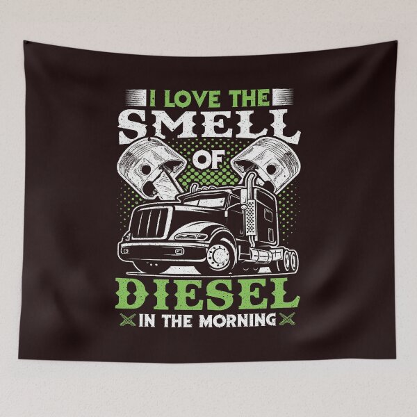 Artikelvorschau, Ich liebe den Geruch von Diesel am Morgen | Lustiger LKW-Liebhaber-Entwurf entworfen und verkauft von StreetShirts1.