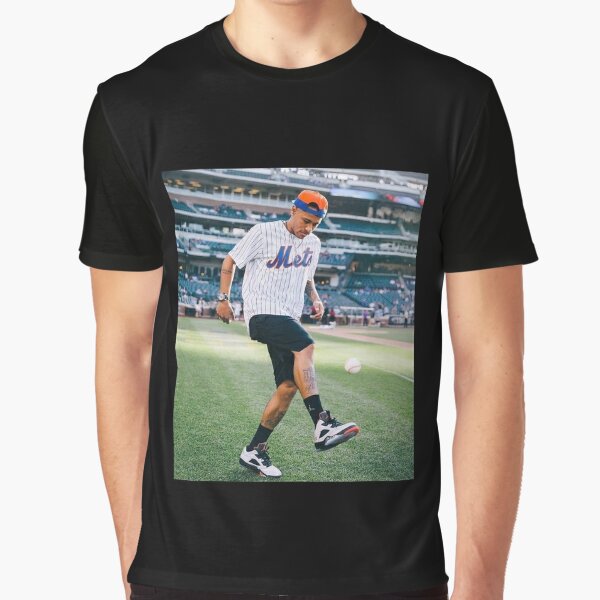 Neymar Jr Mets Retro Juggling Baseball Essential T-Shirt for Sale