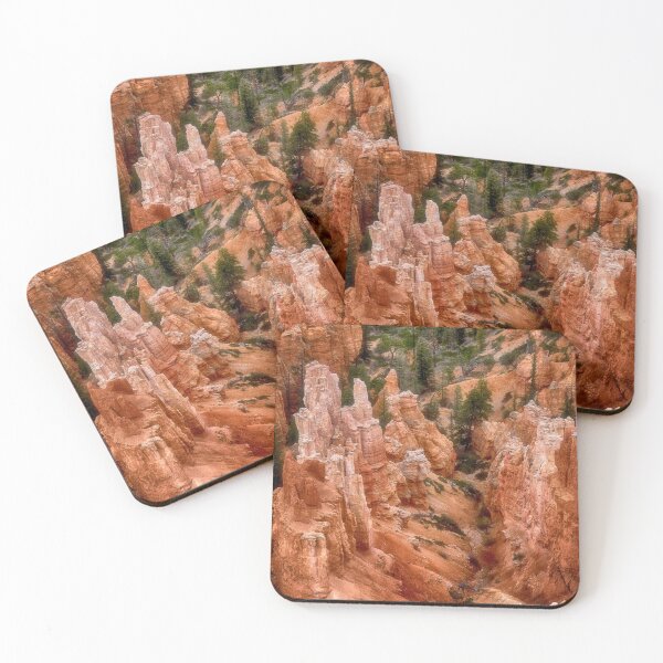 Aperçu de l'œuvre Hoodoos à Bryce Canyon - Utah créée et vendue par Kathy Weaver.