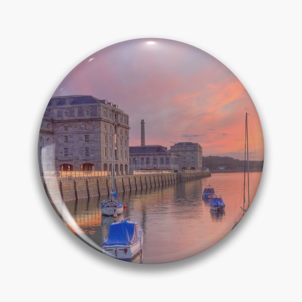 Artikelvorschau, Abendrot - Royal William Yard, Plymouth entworfen und verkauft von Phil Hemsley.