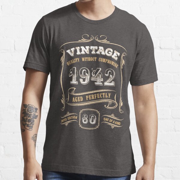 80.o regalo de cumpleaños oro vintage 1942 envejecido perfectamente Camiseta esencial