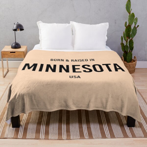 Artikelvorschau, Geboren und aufgewachsen in Minnesota entworfen und verkauft von qdesigns-az.