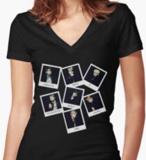 BTS Flügel Shirt mit V-Ausschnitt