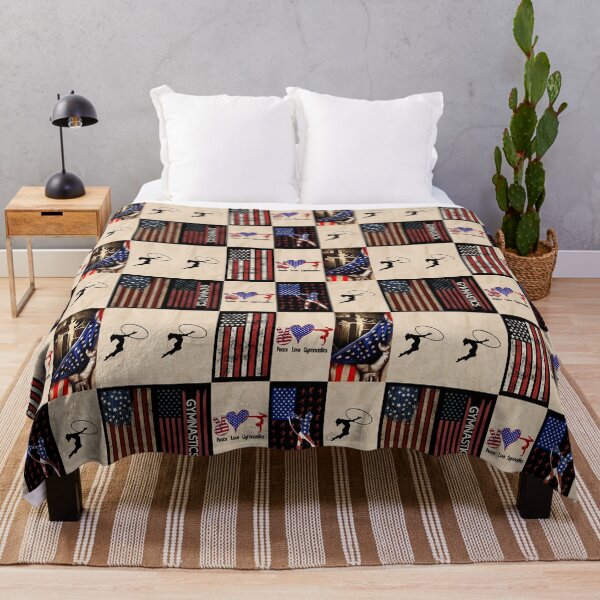 Artikelvorschau, Gymnastik Vintage amerikanische Flagge Patchwork entworfen und verkauft von AletacStore.