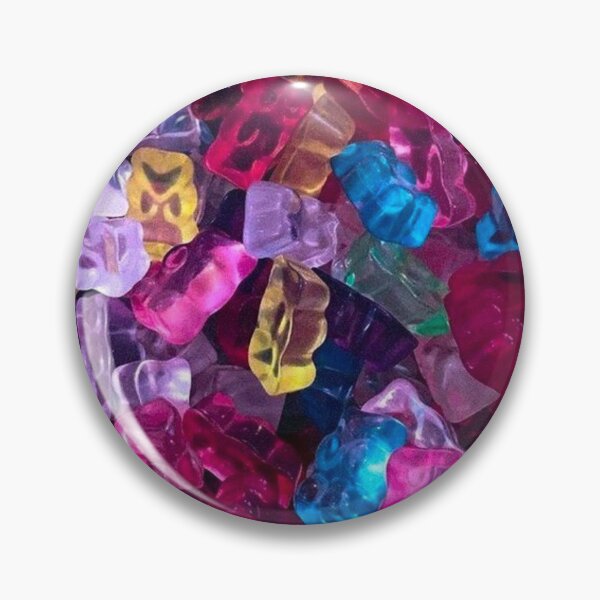 Aperçu de l'œuvre Gummy Bears Coque de téléphone personnalisée et masque de masque créée et vendue par stickitt designs.