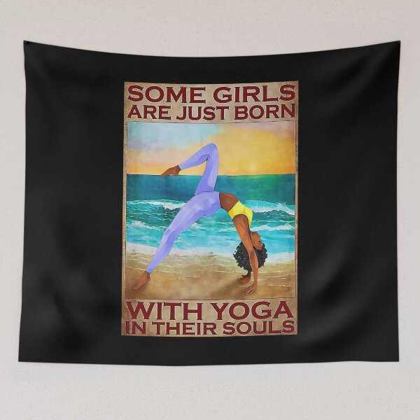 Artikelvorschau, Manche Mädchen sind gerade mit Yoga in ihrer Seele geboren - Black Girl Yoga On Sea - Black Girl Namaste Yoga entworfen und verkauft von douglasNVD.