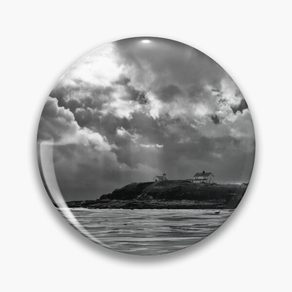 Artikelvorschau, Seaton Schleuse Frühlingsduschen - Monochrom entworfen und verkauft von Violaman.