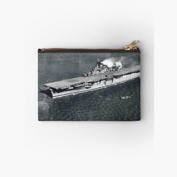 Aperçu de l'œuvre USS ESSEX (CV-9) MAGASIN DE NAVIRE créée et vendue par militarygifts.