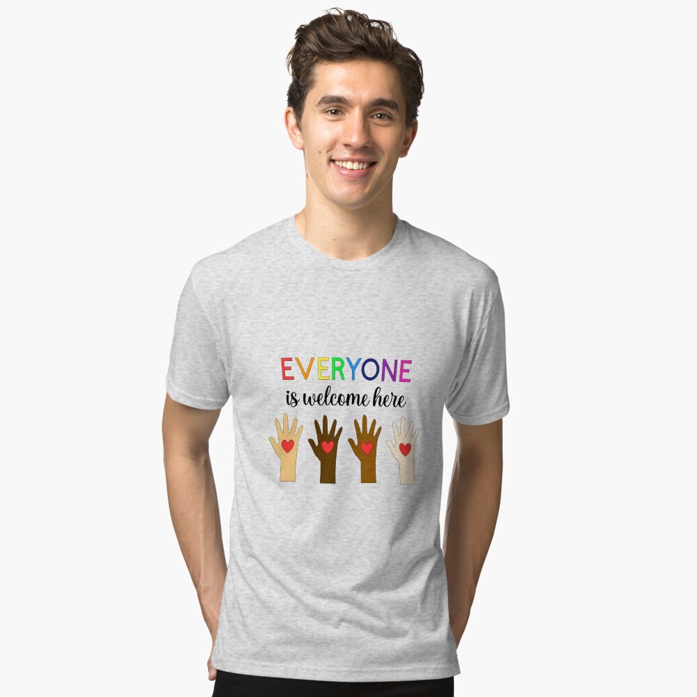 Artikel-Vorschau von Vintage T-Shirt, designt und verkauft von rofiahidn.