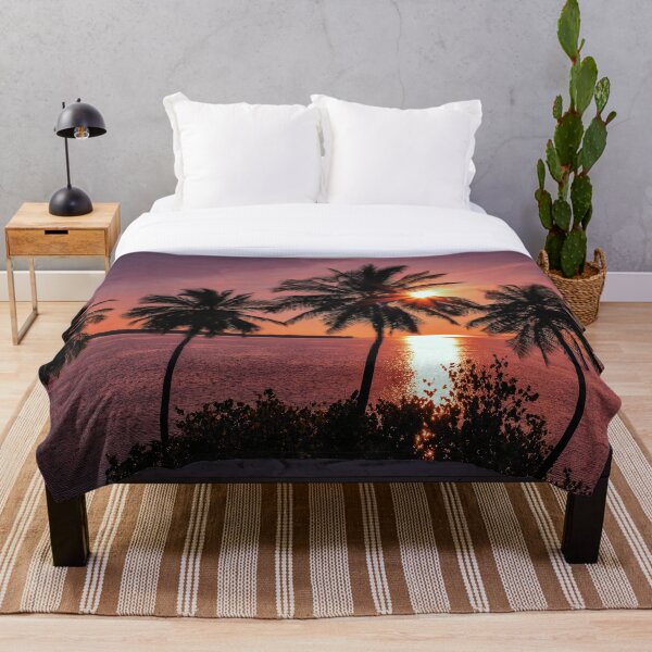 Item preview, Palmeras al atardecer designed and sold by SYNTASTIC.