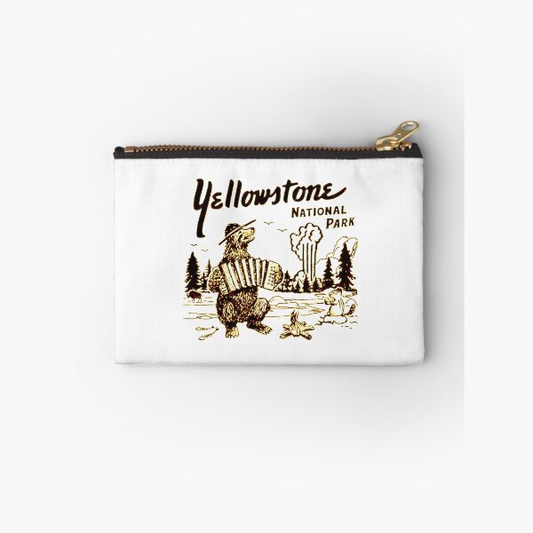 Aperçu de l'œuvre Affiche de la série télévisée Yellowstone animal du parc national créée et vendue par DiegoSouza50.