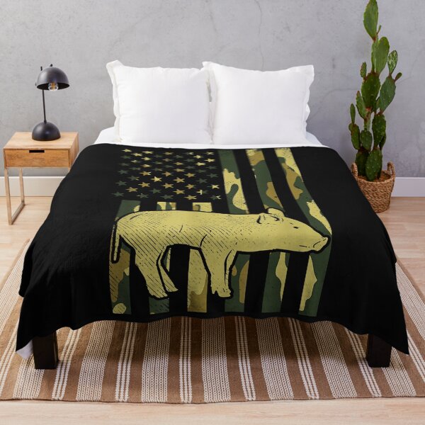Artikelvorschau, Camo US Flag Pig Military Farm Animal Patriotic Farmer Gift entworfen und verkauft von Mitzi12312.