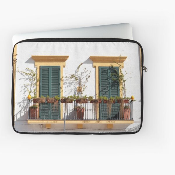Bright balcony, beautiful shutters - Puglia Laptop Sleeve