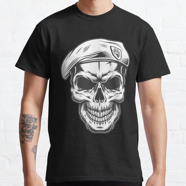 Monochrome vintage skull   Classic T-Shirt
